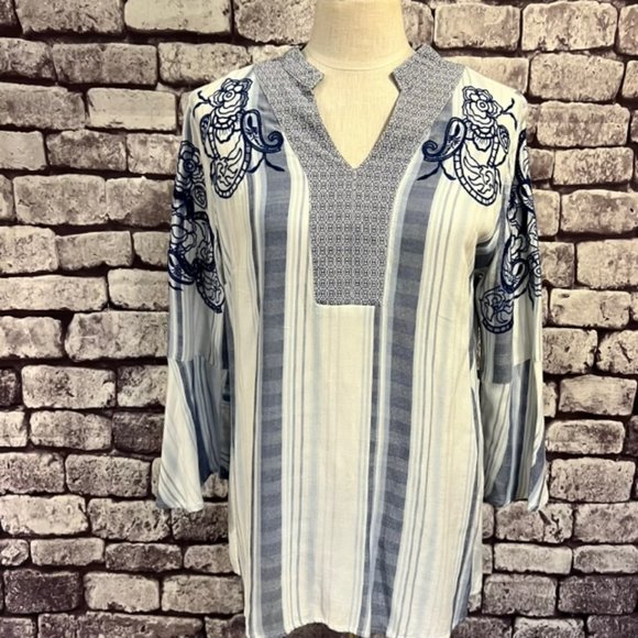 Chico's Tops - Chico's Blue & White L-Sleeve Top Size M